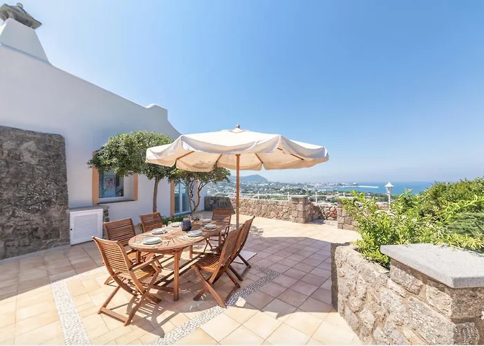Pet friendly Villa D'Amare Ischia Island