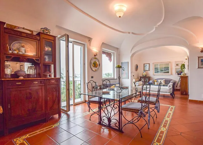 Beautiful Home In Casamicciola Terme With 2 Bedrooms And Wifi