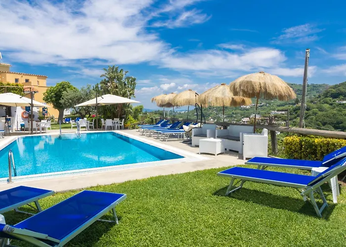 Ischia Island Guest Houses near Saint Angelo