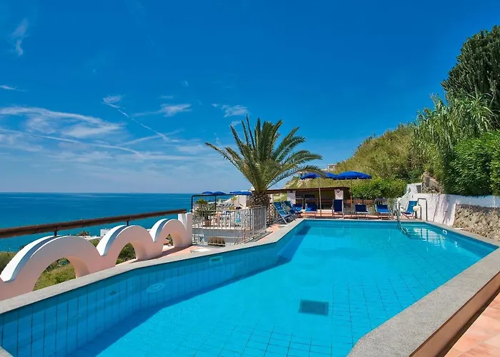 Ischia Island hotels near Fungo Di Lacco Ameno